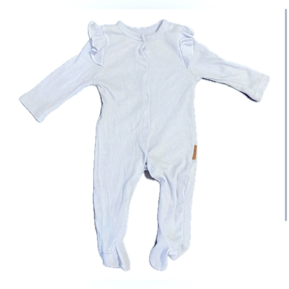 Lila & Jack Light Blue Ruffle-Sleeve Button-Up Onesie • 0-3 mo
